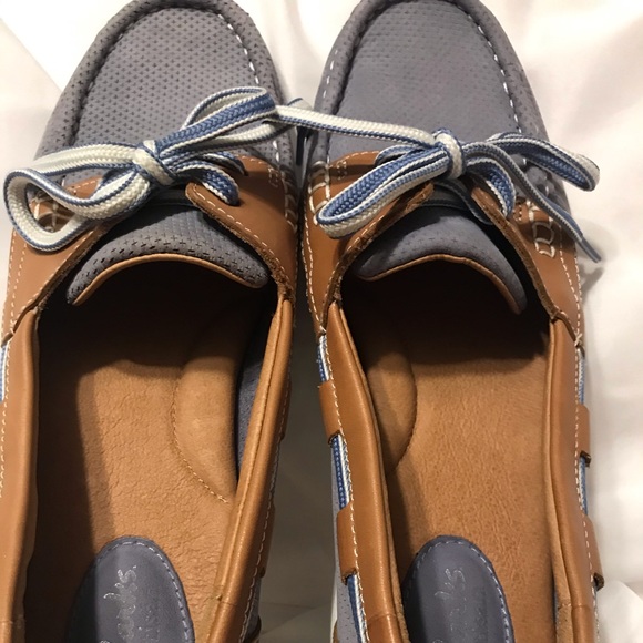 Clark’s - Picture 4 of 4